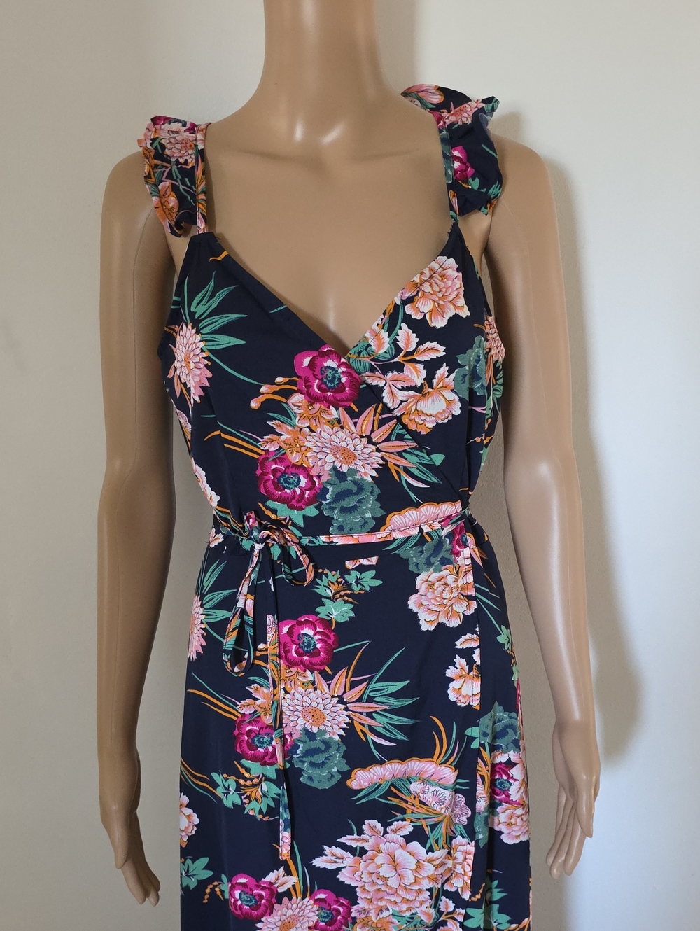 Pink Lily Wrap Dress Size Small - Picture 2 of 9